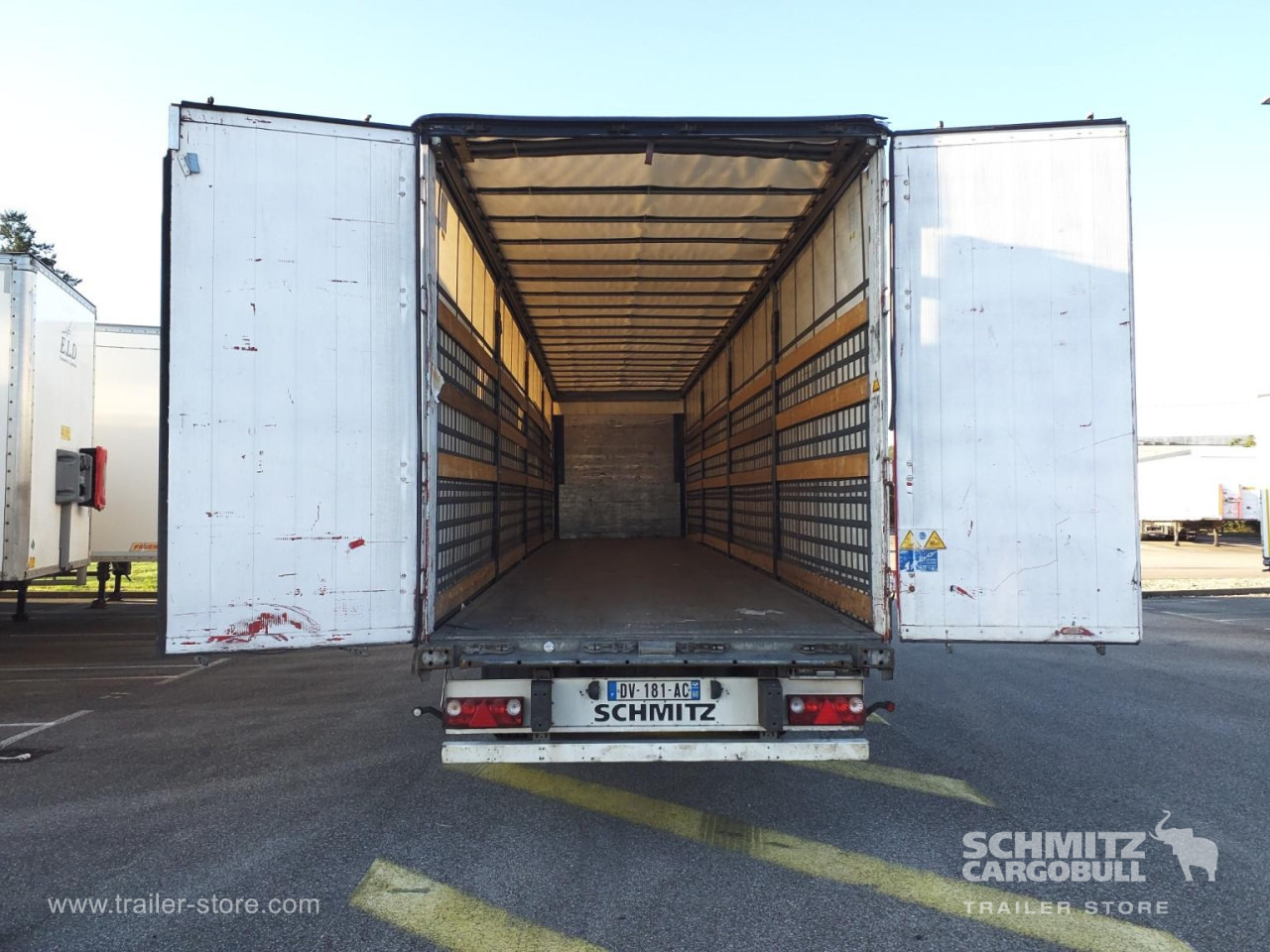 SCHMITZ Curtainsider Standard - نصف مقطورة ستارة: صورة 4 SCHMITZ Curtainsider Standard - نصف مقطورة ستارة: صورة 4