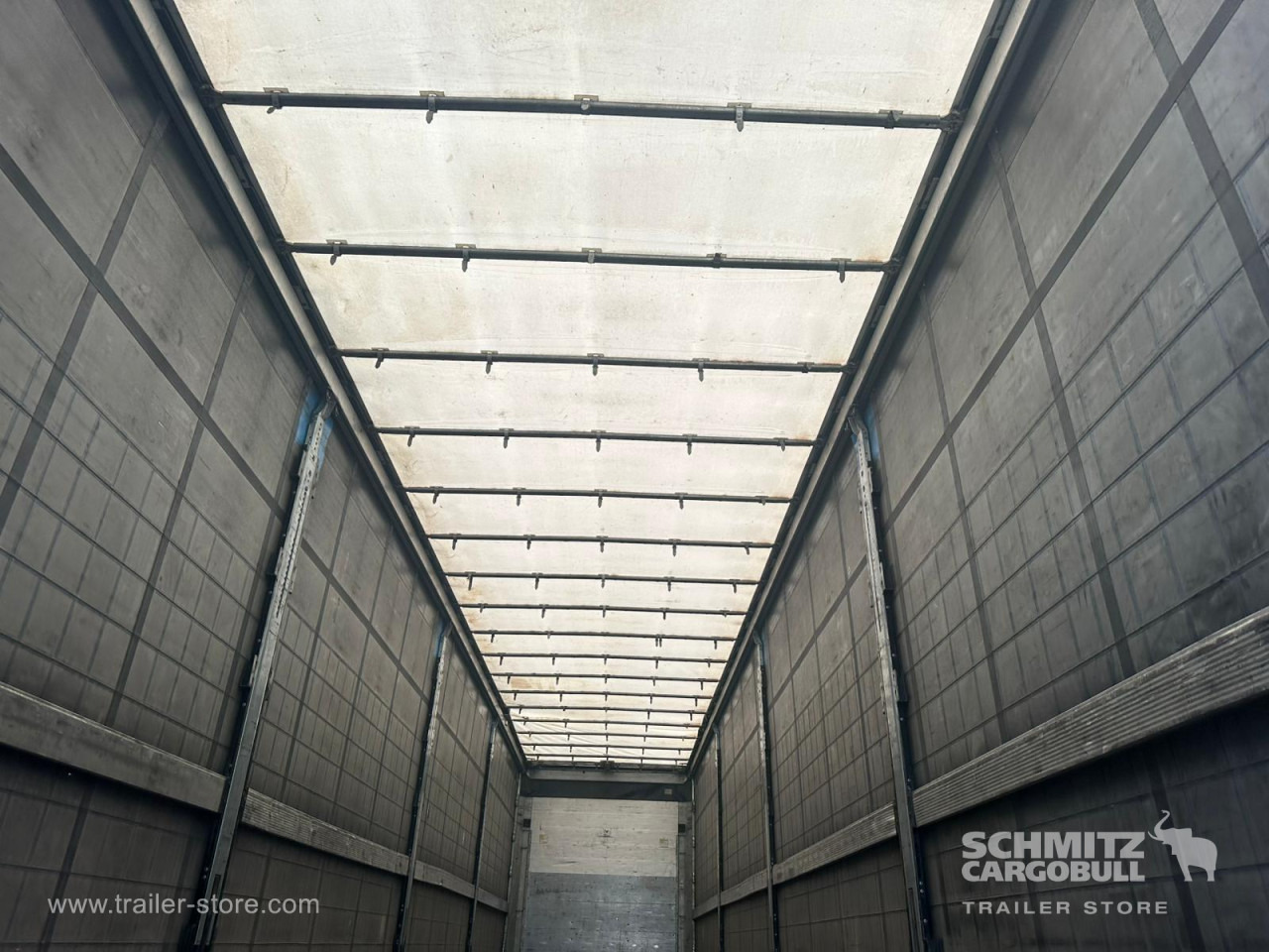 SCHMITZ Curtainsider Standard - نصف مقطورة ستارة: صورة 4 SCHMITZ Curtainsider Standard - نصف مقطورة ستارة: صورة 4