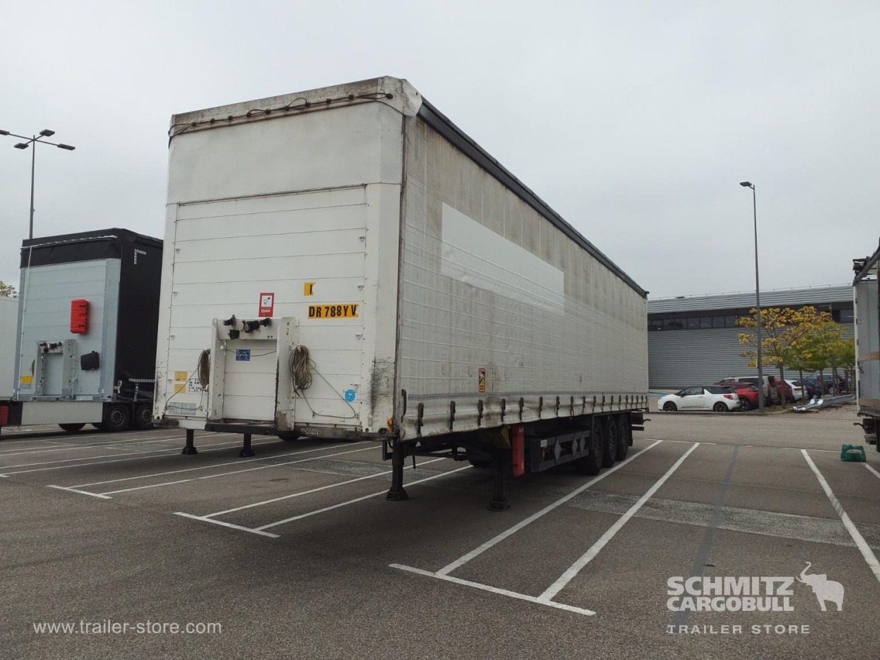 SCHMITZ Curtainsider Standard - نصف مقطورة ستارة: صورة 5 SCHMITZ Curtainsider Standard - نصف مقطورة ستارة: صورة 5