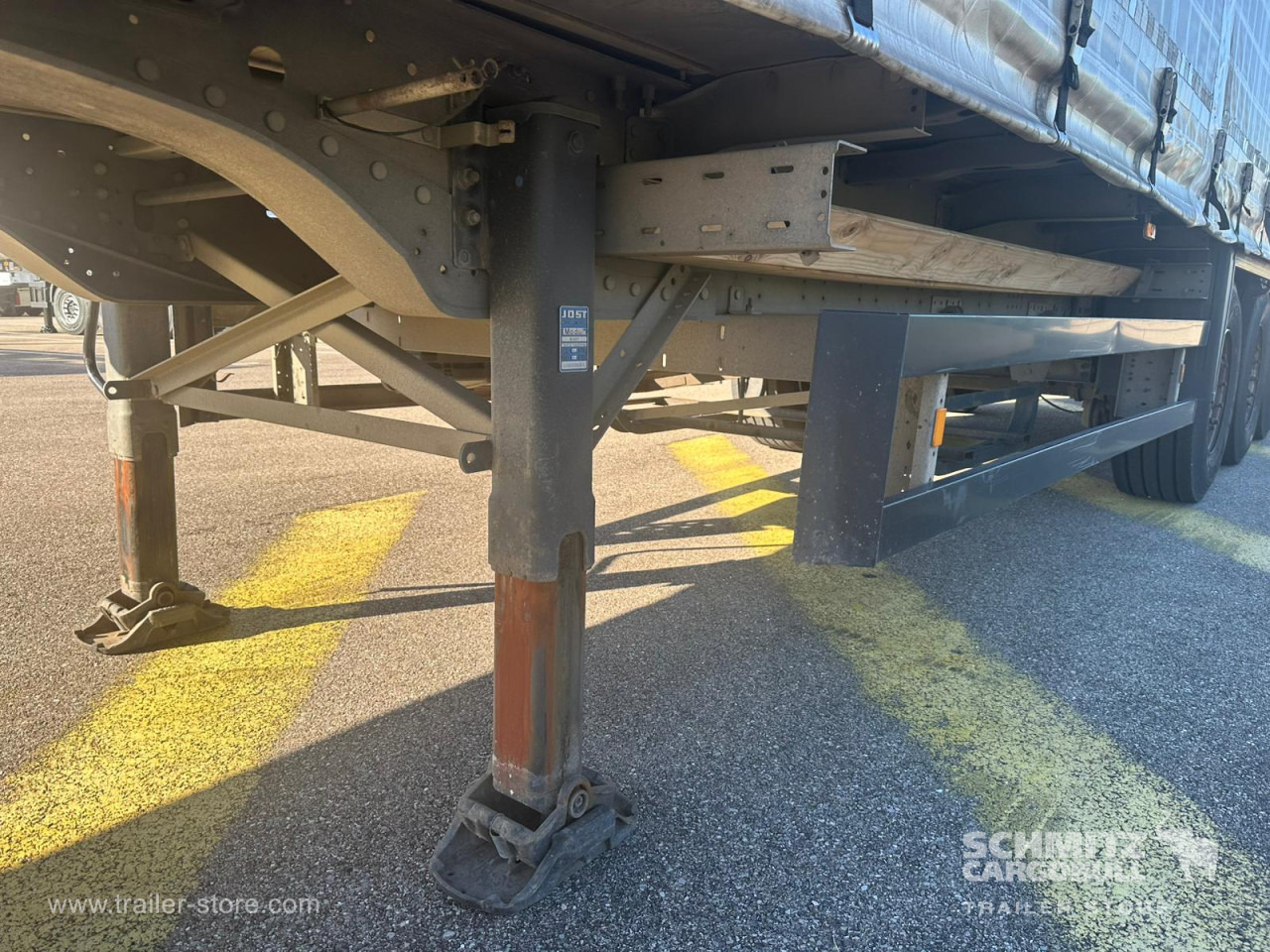 SCHMITZ Curtainsider Standard - نصف مقطورة ستارة: صورة 2 SCHMITZ Curtainsider Standard - نصف مقطورة ستارة: صورة 2