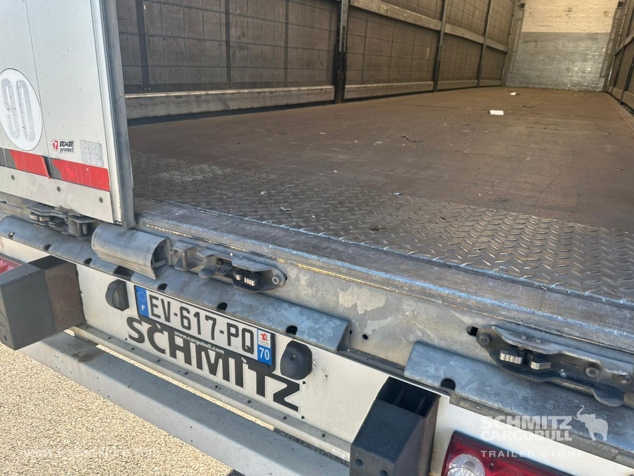 SCHMITZ Curtainsider Standard - نصف مقطورة ستارة: صورة 3 SCHMITZ Curtainsider Standard - نصف مقطورة ستارة: صورة 3
