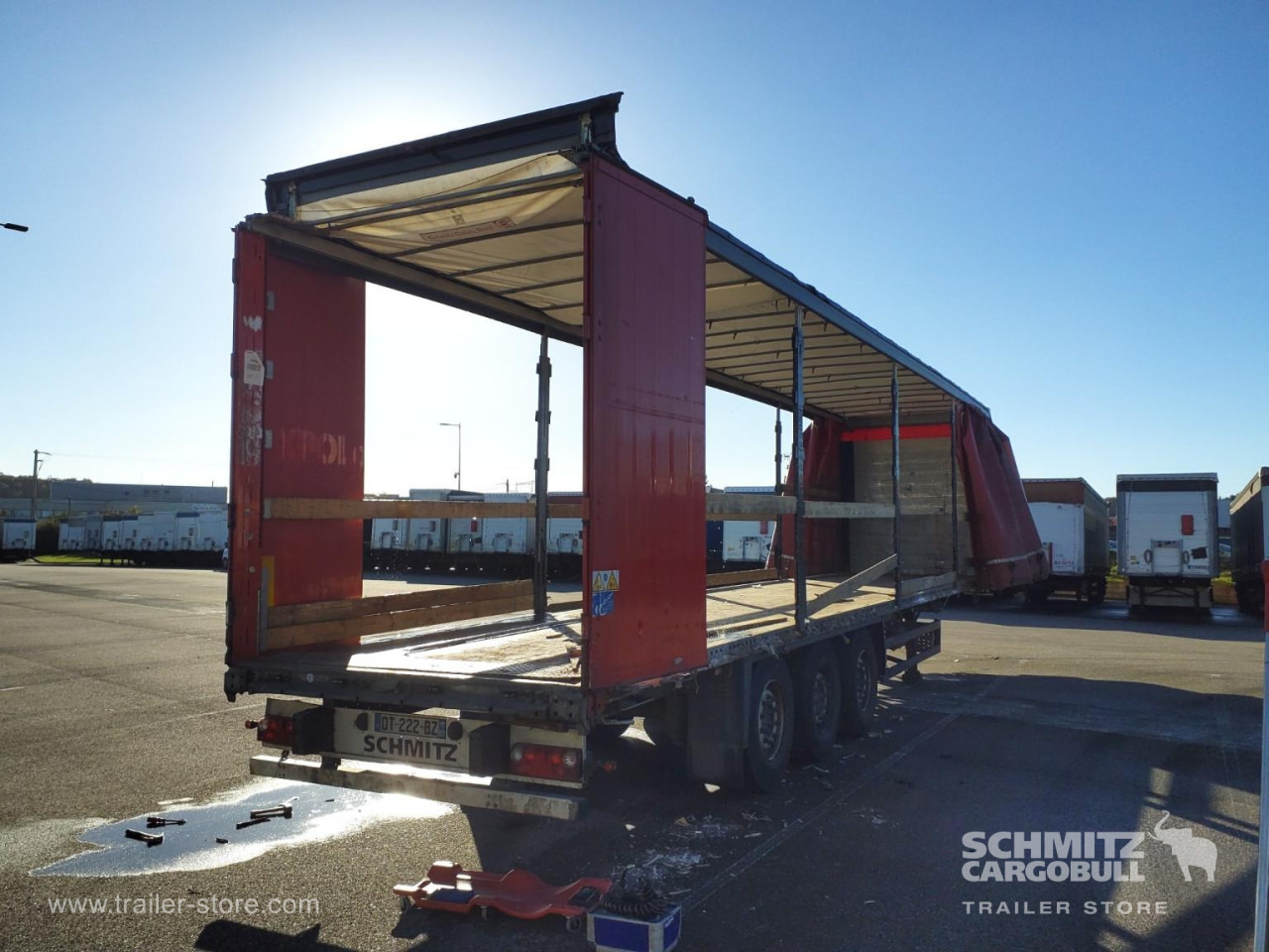 SCHMITZ Curtainsider Standard - نصف مقطورة ستارة: صورة 2 SCHMITZ Curtainsider Standard - نصف مقطورة ستارة: صورة 2