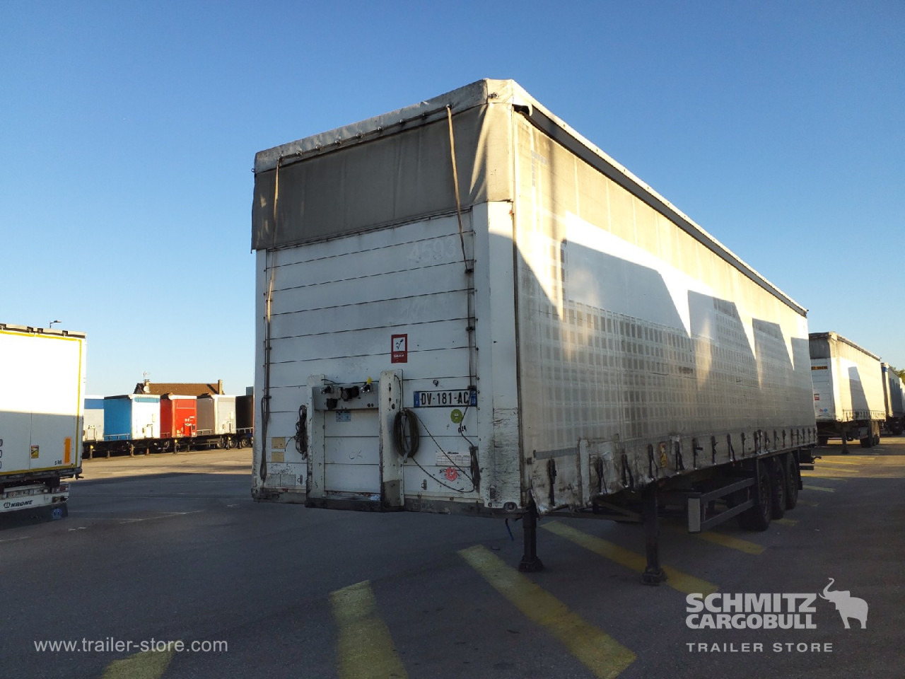 SCHMITZ Curtainsider Standard - نصف مقطورة ستارة: صورة 5 SCHMITZ Curtainsider Standard - نصف مقطورة ستارة: صورة 5