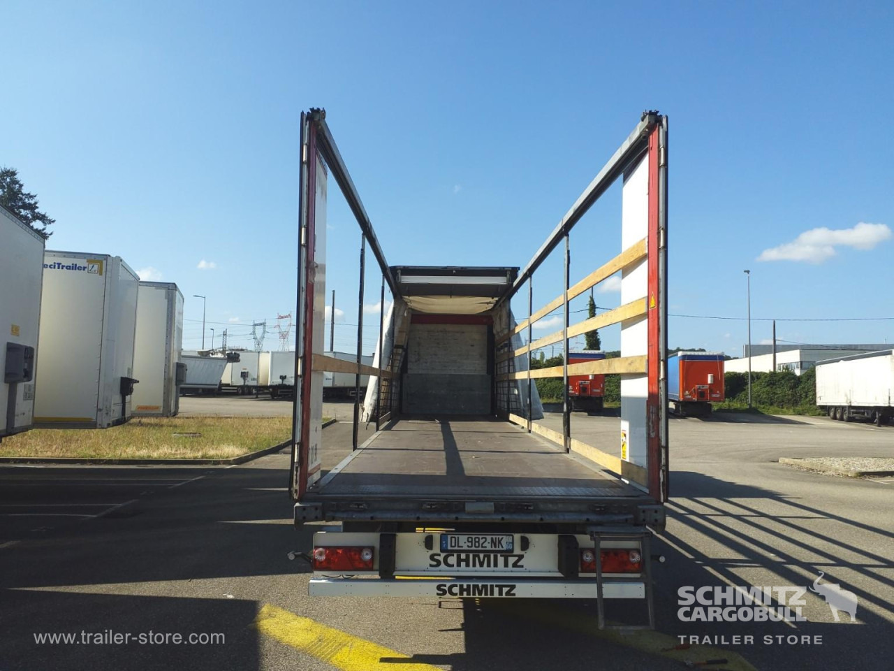 SCHMITZ Curtainsider Standard - نصف مقطورة ستارة: صورة 3 SCHMITZ Curtainsider Standard - نصف مقطورة ستارة: صورة 3
