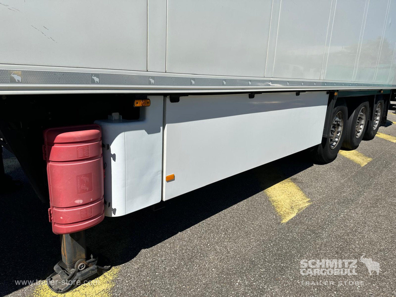 SCHMITZ Reefer Multitemp Double deck Taillift - نصف مقطورة متساوي الحرارة: صورة 4 SCHMITZ Reefer Multitemp Double deck Taillift - نصف مقطورة متساوي الحرارة: صورة 4