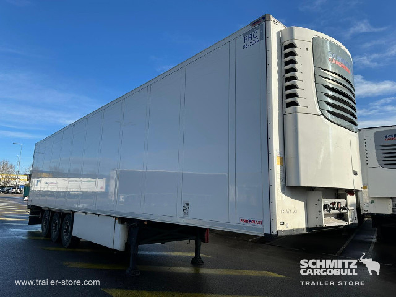 SCHMITZ Reefer Standard - نصف مقطورة متساوي الحرارة: صورة 1 SCHMITZ Reefer Standard - نصف مقطورة متساوي الحرارة: صورة 1