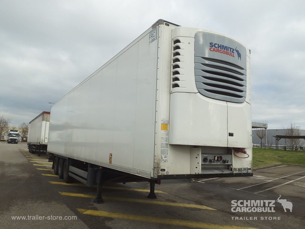 SCHMITZ Reefer Standard - نصف مقطورة متساوي الحرارة: صورة 1 SCHMITZ Reefer Standard - نصف مقطورة متساوي الحرارة: صورة 1