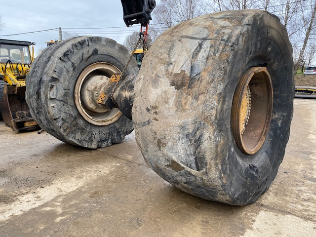 CAT 992 C -1V-5949 - المحور الأمامي - آلات البناء: صورة 3 CAT 992 C -1V-5949 - المحور الأمامي - آلات البناء: صورة 3