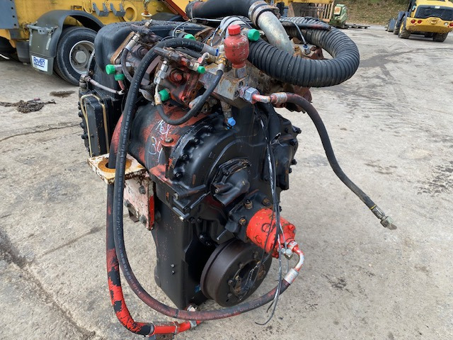 Clark 15HR36442-2 / O&K L45 - 164850 - علبة التروس و قطع الغيار - آلات البناء: صورة 4 Clark 15HR36442-2 / O&K L45 - 164850 - علبة التروس و قطع الغيار - آلات البناء: صورة 4