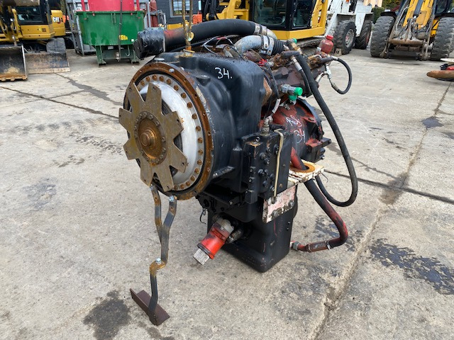 Clark 15HR36442-2 / O&K L45 - 164850  - صندوق التروس - آلات البناء: صورة 1 Clark 15HR36442-2 / O&K L45 - 164850  - صندوق التروس - آلات البناء: صورة 1