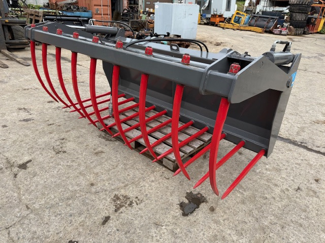 Flötzinger SZ-V - 2400 mm - Volvo/CAT/Komatsu -Krokodilgebiss - معدات السيلاج: صورة 1 Flötzinger SZ-V - 2400 mm - Volvo/CAT/Komatsu -Krokodilgebiss - معدات السيلاج: صورة 1