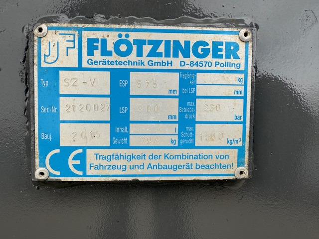 Flötzinger SZ-V - 2400 mm - Volvo/CAT/Komatsu -Krokodilgebiss - معدات السيلاج: صورة 5 Flötzinger SZ-V - 2400 mm - Volvo/CAT/Komatsu -Krokodilgebiss - معدات السيلاج: صورة 5