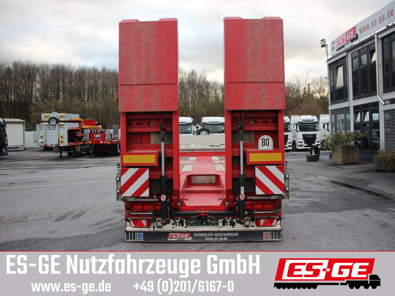 Faymonville Multimax Satteltieflader (2+2) - nachlaufgelenkt - عربة منخفضة مسطحة نصف مقطورة: صورة 4 Faymonville Multimax Satteltieflader (2+2) - nachlaufgelenkt - عربة منخفضة مسطحة نصف مقطورة: صورة 4