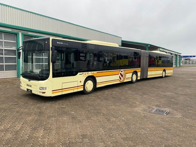 MAN A 23 Lions City Gelenkbus KLIMA 60 Sitze GURTE - حافلة مفصلية: صورة 2 MAN A 23 Lions City Gelenkbus KLIMA 60 Sitze GURTE - حافلة مفصلية: صورة 2