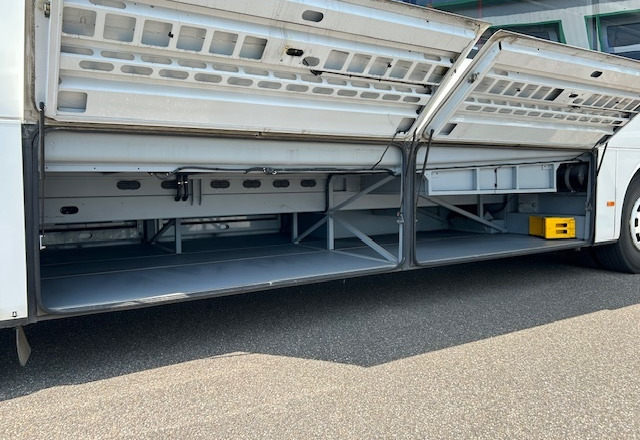 Mercedes INTEGRO EZ 2015 - حافلة سوبربان: صورة 4 Mercedes INTEGRO EZ 2015 - حافلة سوبربان: صورة 4