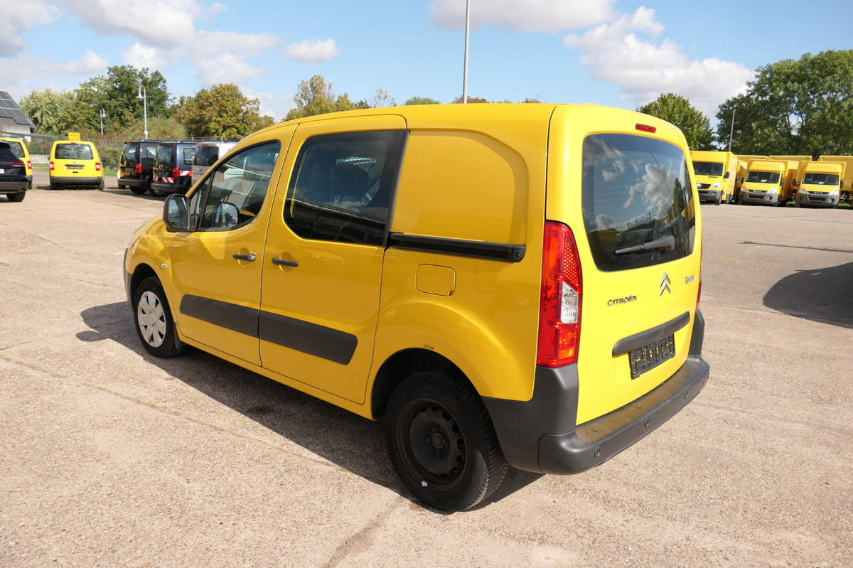 CITROEN Berlingo 16V HDI Niveau B L1 CoC PARKTRONIK 2xSC - فان المدمجة: صورة 4 CITROEN Berlingo 16V HDI Niveau B L1 CoC PARKTRONIK 2xSC - فان المدمجة: صورة 4