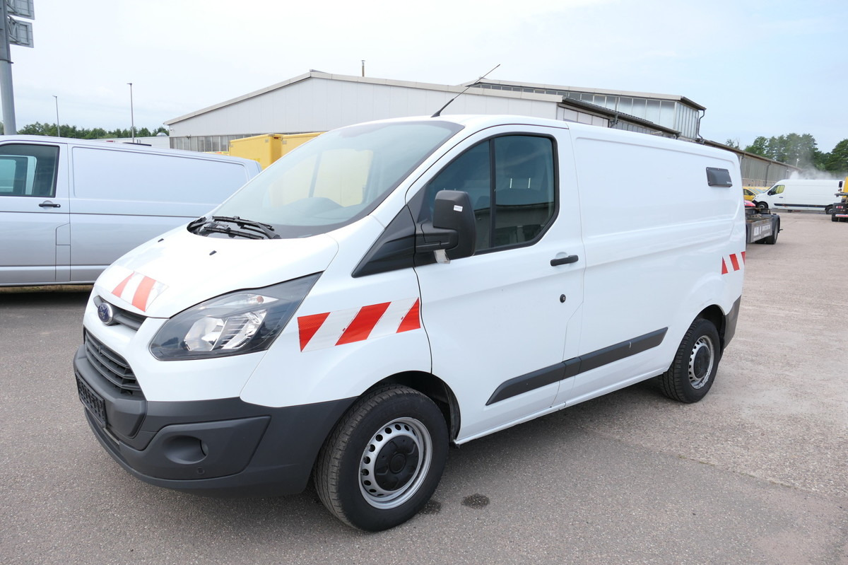 FORD Transit Custom 290 2.0 TDCi KLIMA WERKSTATTEINBA - فان المدمجة: صورة 3 FORD Transit Custom 290 2.0 TDCi KLIMA WERKSTATTEINBA - فان المدمجة: صورة 3