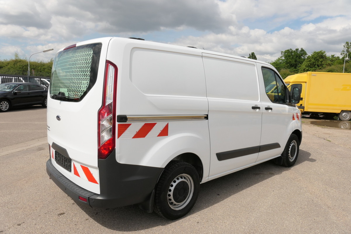 FORD Transit Custom 290 2.0 TDCi - فان المدمجة: صورة 4 FORD Transit Custom 290 2.0 TDCi - فان المدمجة: صورة 4