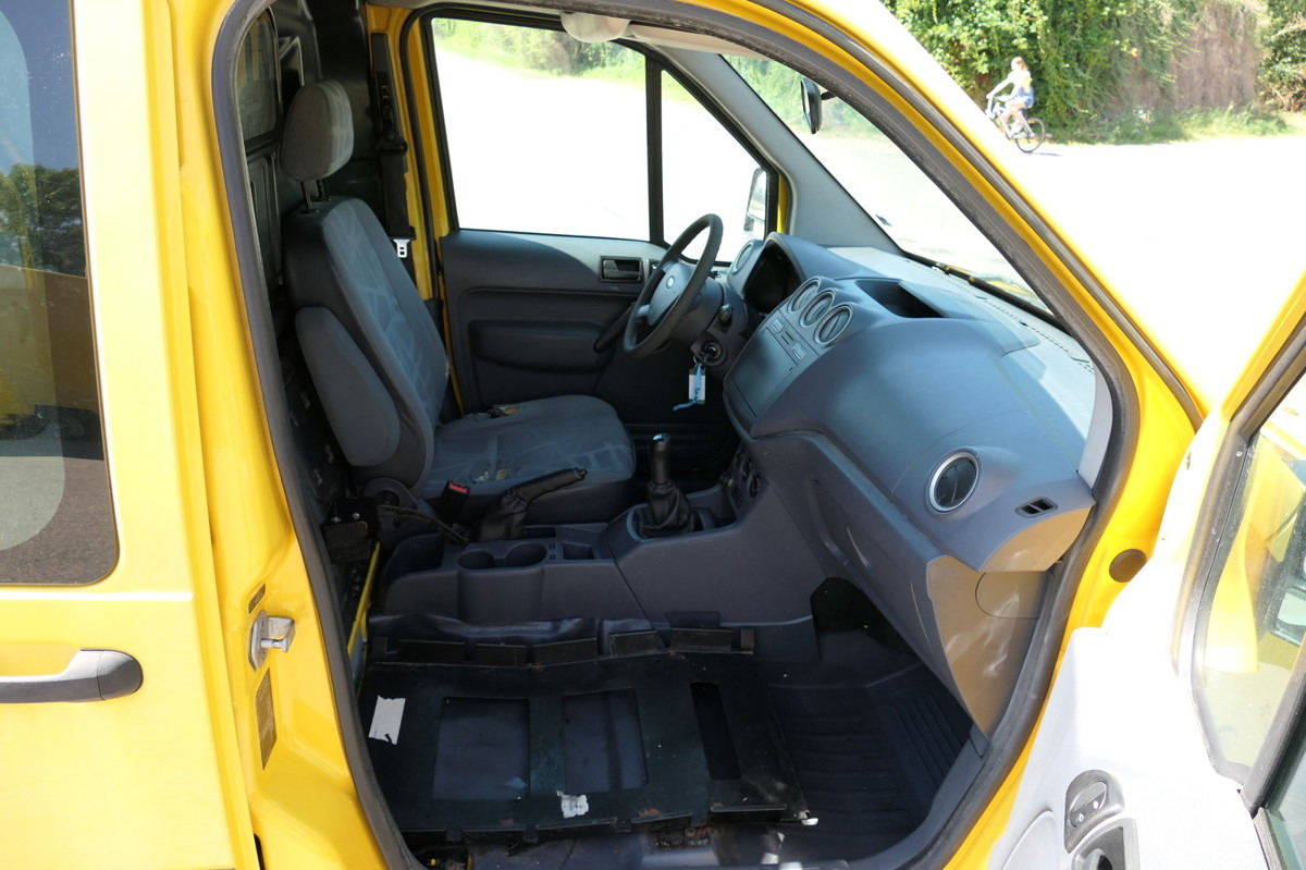 Interior photo 2: FORD Transit/Tourneo Connect T230 2x Schiebetür Flüge FORD Transit/Tourneo Connect T230 2x Schiebetür Flüge