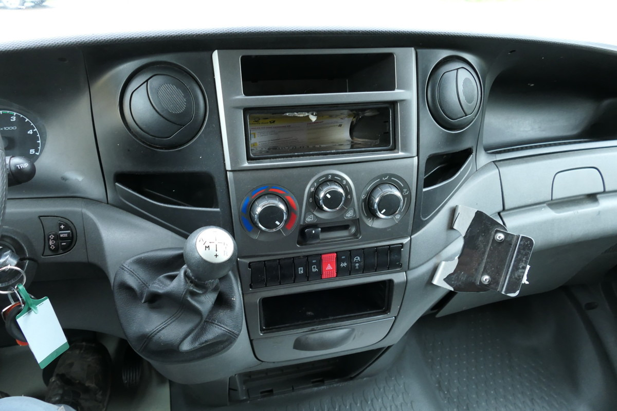 IVECO Daily 35 S11 C30C AUTOMATIK KAMERA MAXI KAMERA R IVECO Daily 35 S11 C30C AUTOMATIK KAMERA MAXI KAMERA R: صورة 10