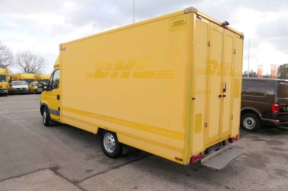 IVECO Daily 35 S11 C30C AUTOMATIK KAMERA MAXI KAMERA R - شاحنة مغلقة الصندوق: صورة 4 IVECO Daily 35 S11 C30C AUTOMATIK KAMERA MAXI KAMERA R - شاحنة مغلقة الصندوق: صورة 4
