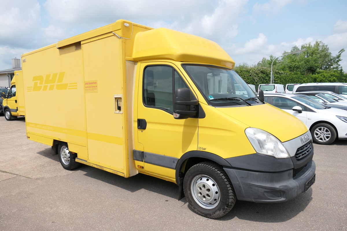 IVECO Daily 35 S11 C30C AUTOMATIK KAMERA MAXI KAMERA R - شاحنة مغلقة الصندوق: صورة 1 IVECO Daily 35 S11 C30C AUTOMATIK KAMERA MAXI KAMERA R - شاحنة مغلقة الصندوق: صورة 1
