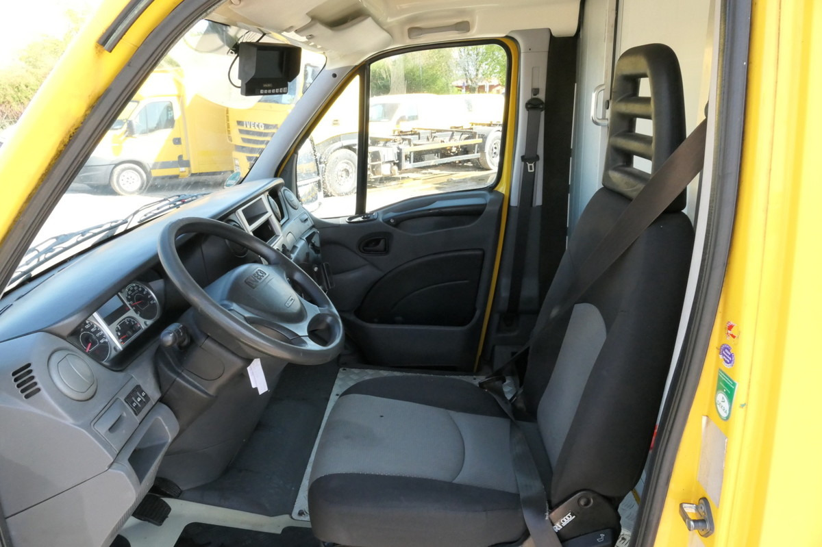 شاحنة مغلقة الصندوق IVECO Daily 35 S11 C30C AUTOMATIK KAMERA MAXI Regale D: صورة 8
