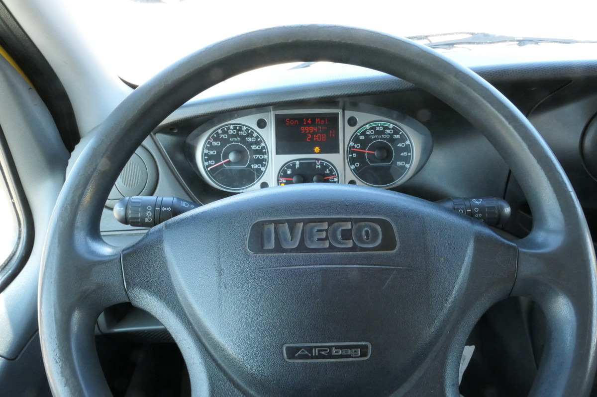 شاحنة مغلقة الصندوق IVECO Daily 35 S11 C30C AUTOMATIK KAMERA MAXI Regale D: صورة 10