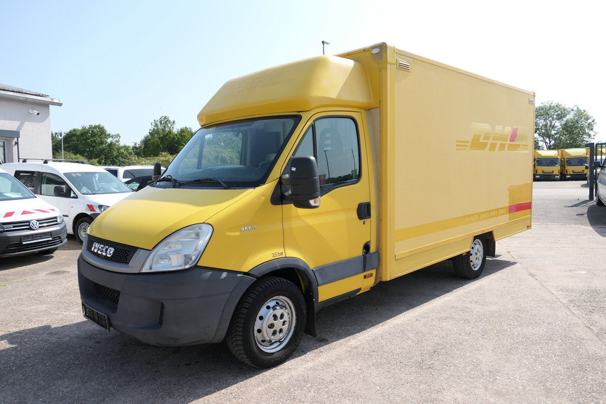 IVECO Daily 35 S11 C30C AUTOMATIK KAMERA MAXI Regale L - شاحنة مغلقة الصندوق: صورة 1 IVECO Daily 35 S11 C30C AUTOMATIK KAMERA MAXI Regale L - شاحنة مغلقة الصندوق: صورة 1