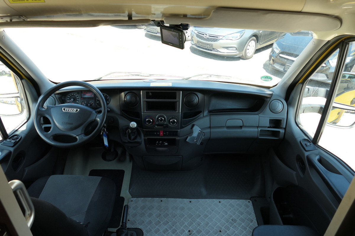 IVECO Daily 35 S11 C30C AUTOMATIK KAMERA MAXI Regale L - شاحنة مغلقة الصندوق: صورة 4 IVECO Daily 35 S11 C30C AUTOMATIK KAMERA MAXI Regale L - شاحنة مغلقة الصندوق: صورة 4