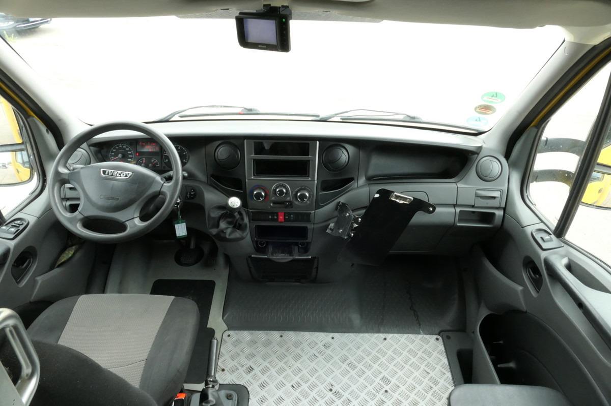 شاحنة مغلقة الصندوق IVECO Daily 35 S11 C30C AUTOMATIK KAMERA Regale LUFT D: صورة 6