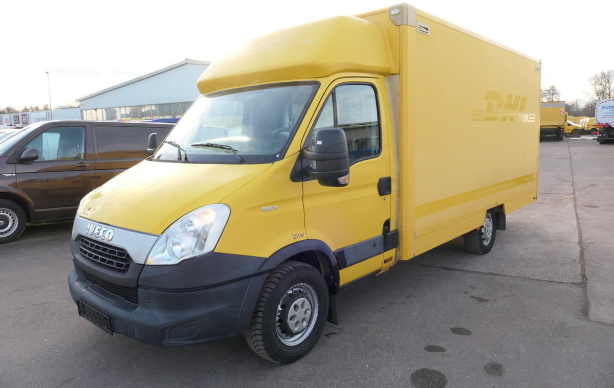 IVECO Daily 35 S11 C30C AUTOMATIK KAMERA Regale LUFT D - شاحنة مغلقة الصندوق: صورة 1 IVECO Daily 35 S11 C30C AUTOMATIK KAMERA Regale LUFT D - شاحنة مغلقة الصندوق: صورة 1