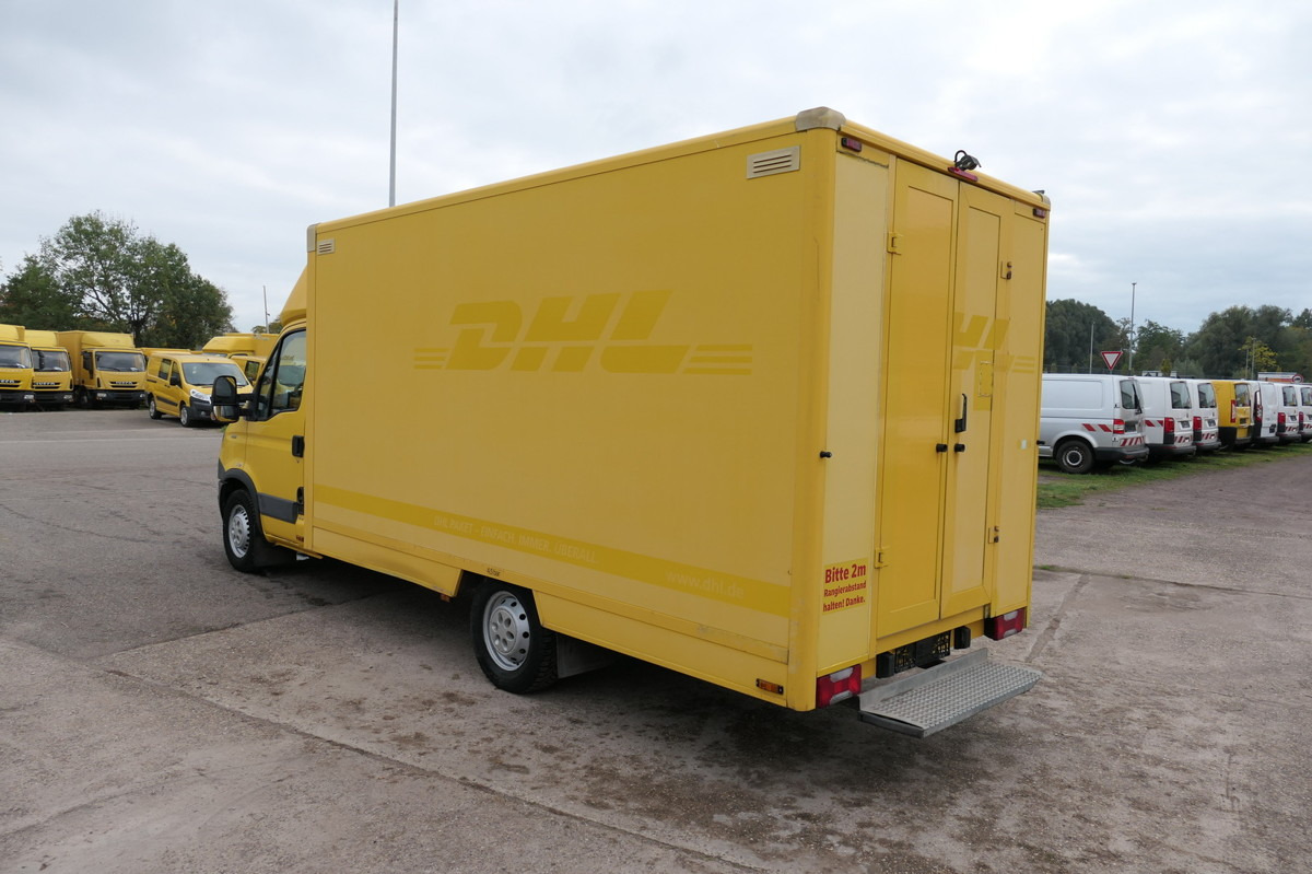 IVECO Daily 35 S11 C30C AUTOMATIK KAMERA Regale LUFT D - شاحنة مغلقة الصندوق: صورة 4 IVECO Daily 35 S11 C30C AUTOMATIK KAMERA Regale LUFT D - شاحنة مغلقة الصندوق: صورة 4