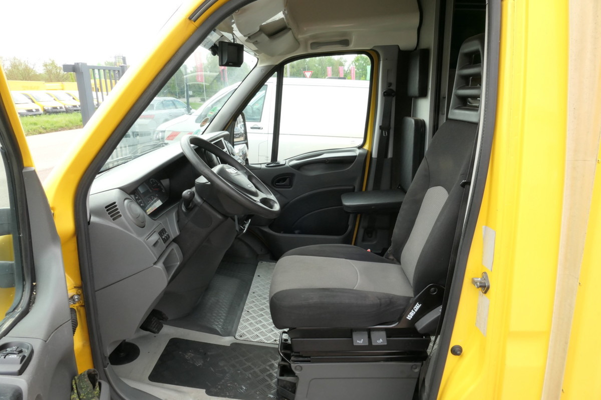 شاحنة مغلقة الصندوق IVECO Daily 35 S11 C30C AUTOMATIK KAMERA Regale LUFT D: صورة 9