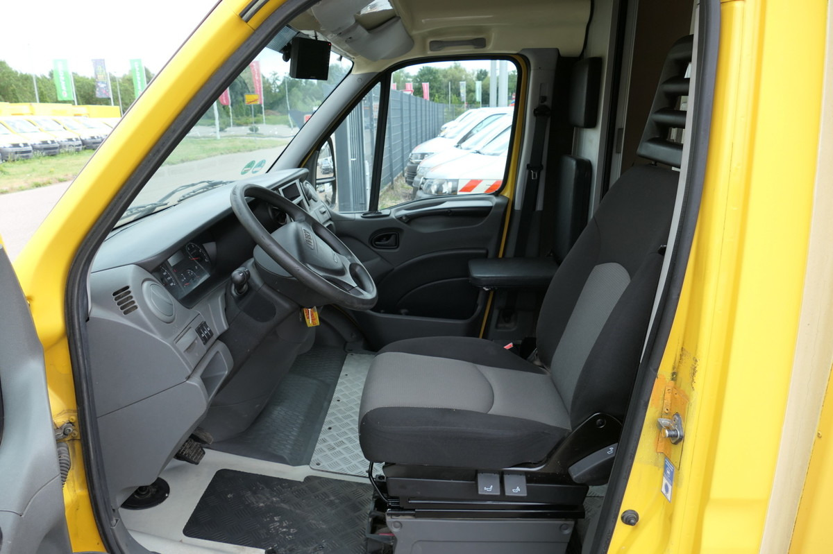 IVECO Daily 35 S11 C30C AUTOMATIK KAMERA Regale LUFT D - شاحنة مغلقة الصندوق: صورة 5 IVECO Daily 35 S11 C30C AUTOMATIK KAMERA Regale LUFT D - شاحنة مغلقة الصندوق: صورة 5