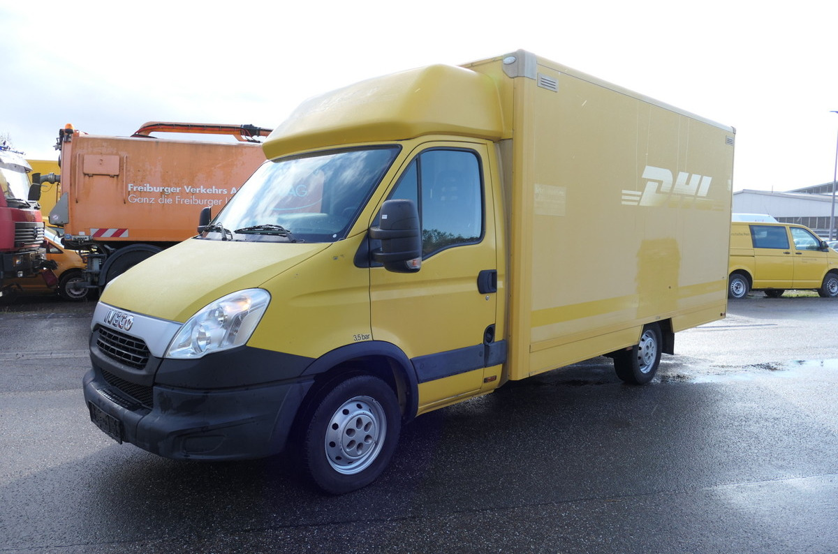 IVECO Daily 35 S11 C30C AUTOMATIK KAMERA Regale LUFT D - شاحنة مغلقة الصندوق: صورة 1 IVECO Daily 35 S11 C30C AUTOMATIK KAMERA Regale LUFT D - شاحنة مغلقة الصندوق: صورة 1