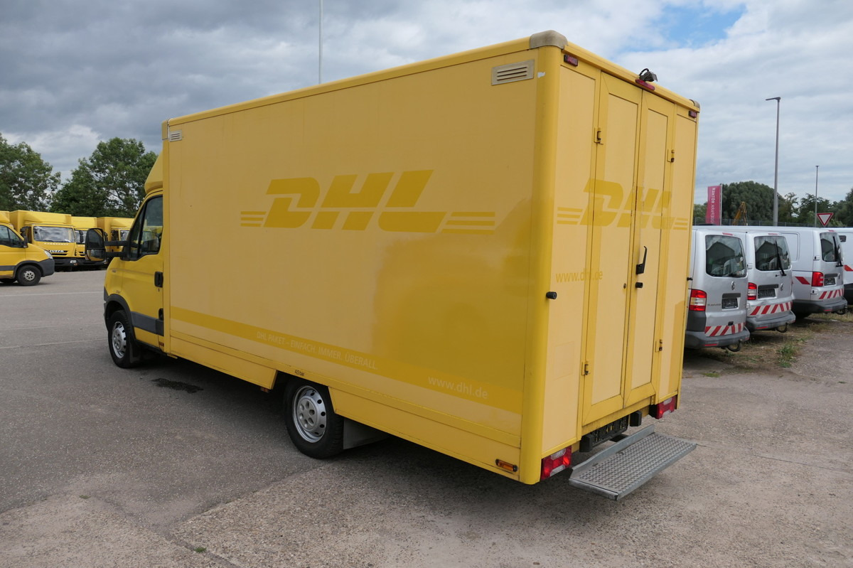 IVECO Daily 35 S11 C30C AUTOMATIK KAMERA Regale LUFT D - شاحنة مغلقة الصندوق: صورة 4 IVECO Daily 35 S11 C30C AUTOMATIK KAMERA Regale LUFT D - شاحنة مغلقة الصندوق: صورة 4