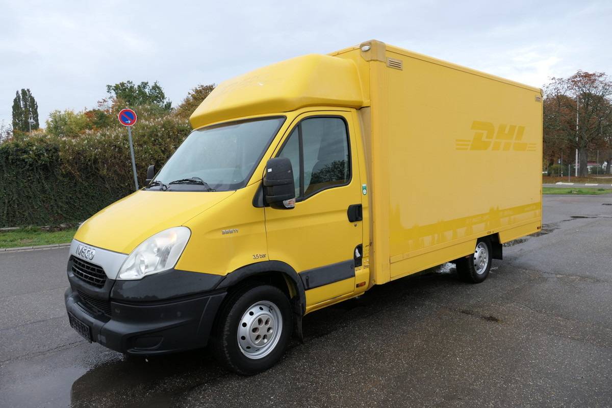 IVECO Daily 35 S11 C30C AUTOMATIK KAMERA Regale LUFT D - شاحنة مغلقة الصندوق: صورة 1 IVECO Daily 35 S11 C30C AUTOMATIK KAMERA Regale LUFT D - شاحنة مغلقة الصندوق: صورة 1