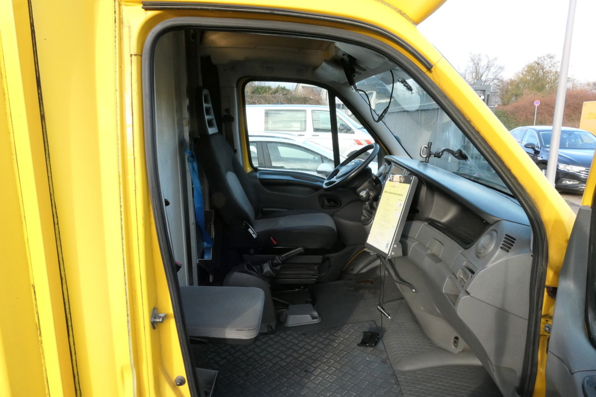 IVECO Daily 35 S11 C30C AUTOMATIK KAMERA Regale LUFT D - شاحنة مغلقة الصندوق: صورة 5 IVECO Daily 35 S11 C30C AUTOMATIK KAMERA Regale LUFT D - شاحنة مغلقة الصندوق: صورة 5