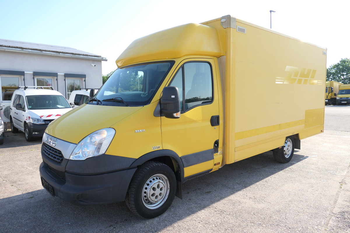 IVECO Daily 35 S11 C30C AUTOMATIK KAMERA Regale LUFT D - شاحنة مغلقة الصندوق: صورة 2 IVECO Daily 35 S11 C30C AUTOMATIK KAMERA Regale LUFT D - شاحنة مغلقة الصندوق: صورة 2