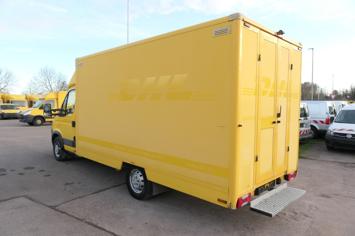 IVECO Daily 35 S11 C30C AUTOMATIK KAMERA Regale LUFT D - شاحنة مغلقة الصندوق: صورة 4 IVECO Daily 35 S11 C30C AUTOMATIK KAMERA Regale LUFT D - شاحنة مغلقة الصندوق: صورة 4