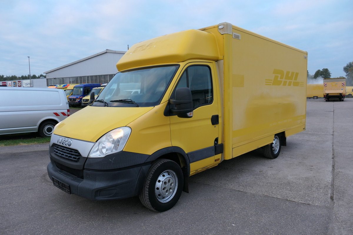 IVECO Daily 35 S11 C30C AUTOMATIK KAMERA Regale LUFT D - شاحنة مغلقة الصندوق: صورة 1 IVECO Daily 35 S11 C30C AUTOMATIK KAMERA Regale LUFT D - شاحنة مغلقة الصندوق: صورة 1