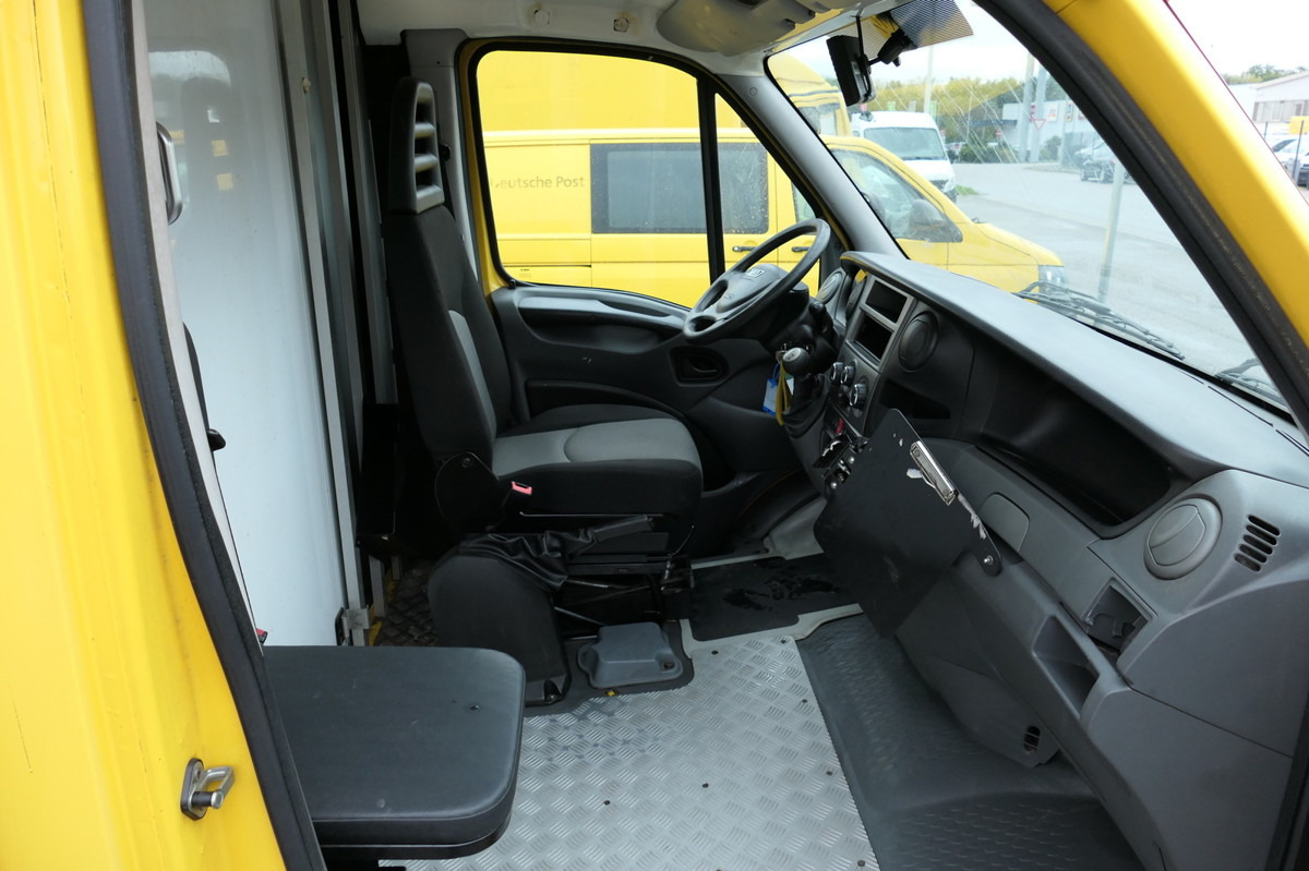 IVECO Daily 35 S11 C30C AUTOMATIK KAMERA Regale LUFT D - شاحنة مغلقة الصندوق: صورة 5 IVECO Daily 35 S11 C30C AUTOMATIK KAMERA Regale LUFT D - شاحنة مغلقة الصندوق: صورة 5