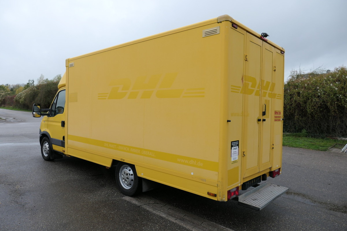 IVECO Daily 35 S11 C30C AUTOMATIK KAMERA Regale LUFT D - شاحنة مغلقة الصندوق: صورة 4 IVECO Daily 35 S11 C30C AUTOMATIK KAMERA Regale LUFT D - شاحنة مغلقة الصندوق: صورة 4