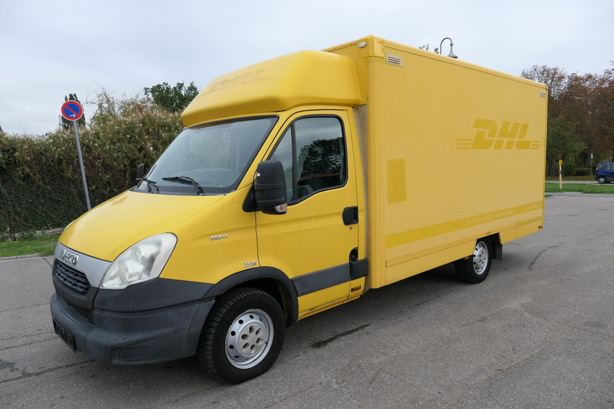 IVECO Daily 35 S11 C30C AUTOMATIK KAMERA Regale LUFT D - شاحنة مغلقة الصندوق: صورة 1 IVECO Daily 35 S11 C30C AUTOMATIK KAMERA Regale LUFT D - شاحنة مغلقة الصندوق: صورة 1