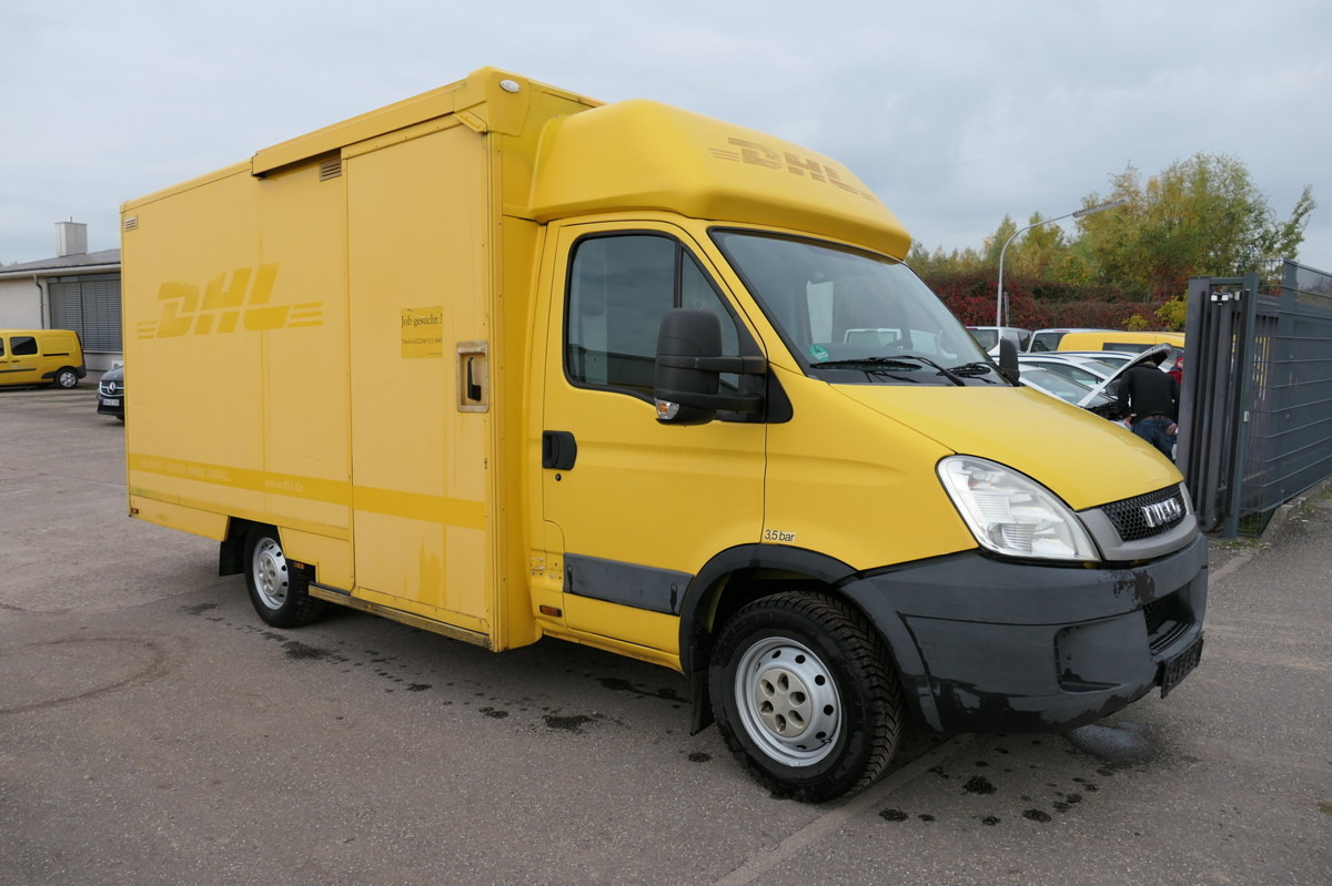 IVECO Daily 35 S11 C30C AUTOMATIK KAMERA Regale LUFT - شاحنة مغلقة الصندوق: صورة 2 IVECO Daily 35 S11 C30C AUTOMATIK KAMERA Regale LUFT - شاحنة مغلقة الصندوق: صورة 2