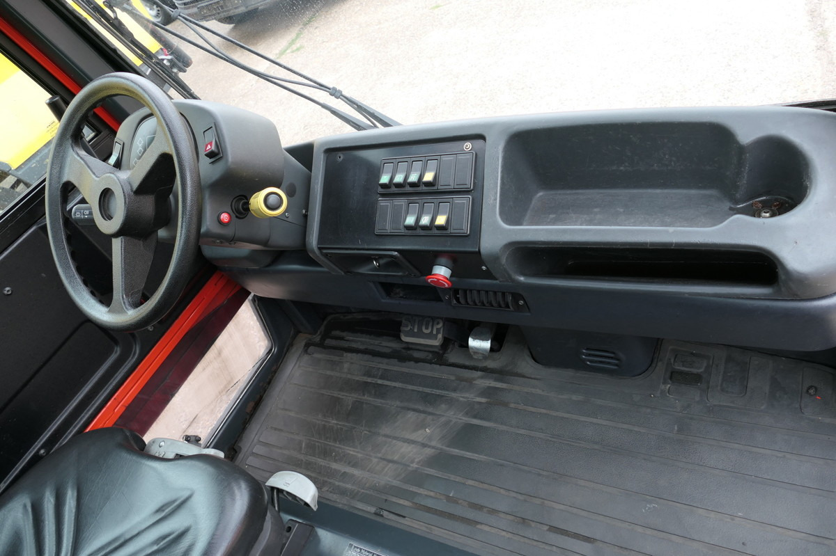 LINDE P250 Schlepper AHK Batterie 10/2022 Schiebetüren LINDE P250 Schlepper AHK Batterie 10/2022 Schiebetüren: صورة 7