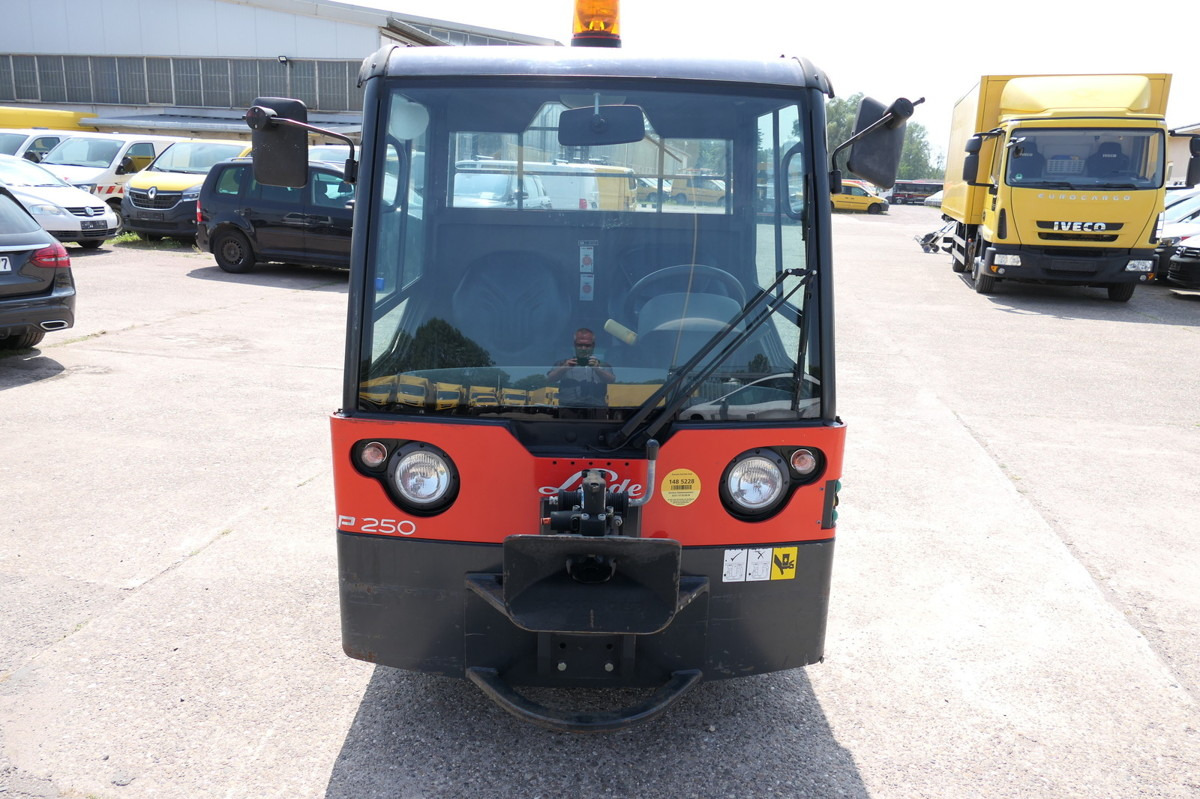 LINDE P250 Schlepper AHK Batterie 50/2020 - جرار السحب الكهربائي: صورة 2 LINDE P250 Schlepper AHK Batterie 50/2020 - جرار السحب الكهربائي: صورة 2