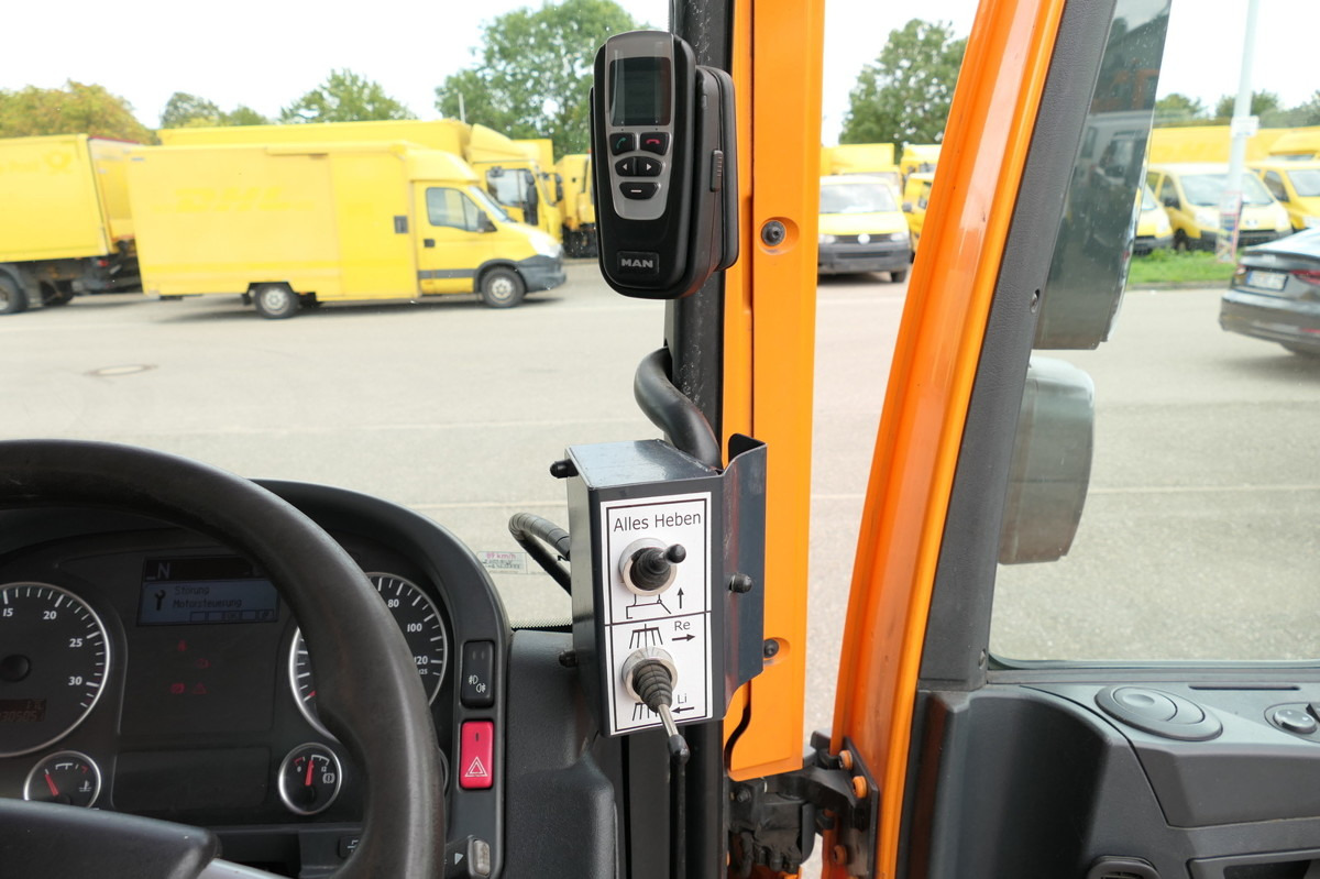 MAN TGL 12.250 4x2 BL Kehrmaschine MAN TGL 12.250 4x2 BL Kehrmaschine: صورة 15