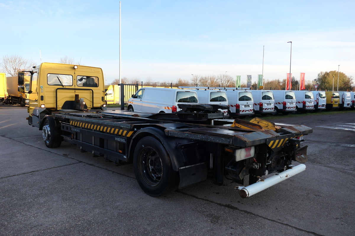 MERCEDES-BENZ KAMAG WBH 25 Wiesel Terberg Umsetzfahrz. KLIMA A - شاحنات الحاويات / جسم علوي قابل للتغيير شاحنة: صورة 1 MERCEDES-BENZ KAMAG WBH 25 Wiesel Terberg Umsetzfahrz. KLIMA A - شاحنات الحاويات / جسم علوي قابل للتغيير شاحنة: صورة 1